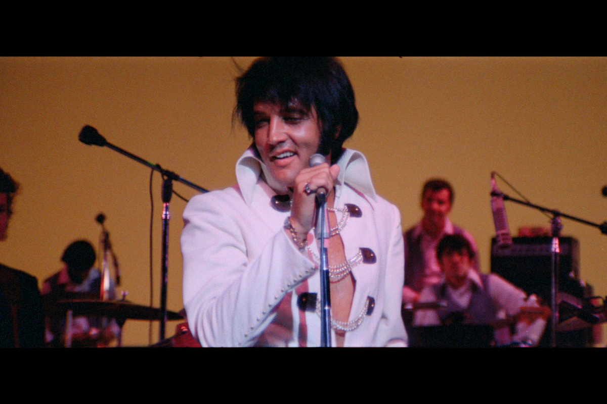 EPiC: Elvis Presley na koncertu, izsek iz filma